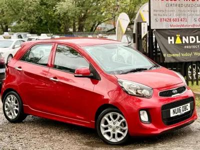 Used Kia Picanto 84 HP (61 kW) 2016 Red Hatchback
