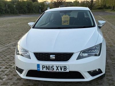 Used Seat Leon Sport 110 HP (80 kW) 2015 White Coupe