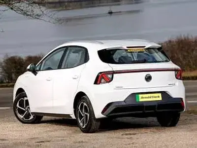 New MG MG4 EV Comfort 319 kW (435 HP) 2026 Arctic white Hatchback