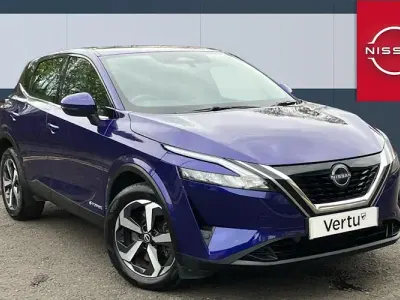 Begagnad Nissan Qashqai Acenta Premium 190 HK (139 kW) 2023 Blå SUV