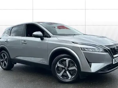 Used Nissan Qashqai N-Connecta 190 HP (139 kW) 2023 Silver SUV