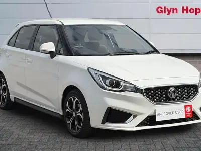 Used MG MG3 Exclusive 106 HP (77 kW) 2023 White Hatchback