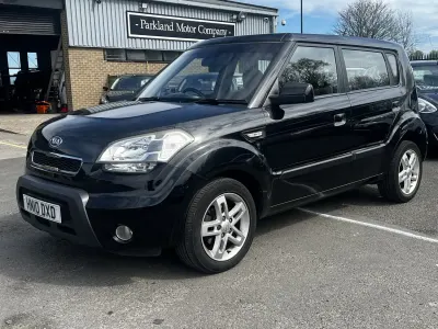 Usado Kia Soul 126 CV (92 kW) 2010 Negro SUV