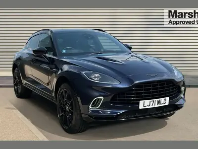 Usado Aston Martin DBX 550 CV (404 kW) 2021 Azul SUV