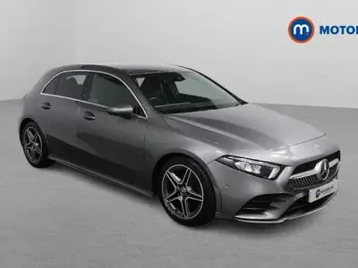 Begagnad Mercedes A200 Executive 163 HK (119 kW) 2020 Grå Halvkombi