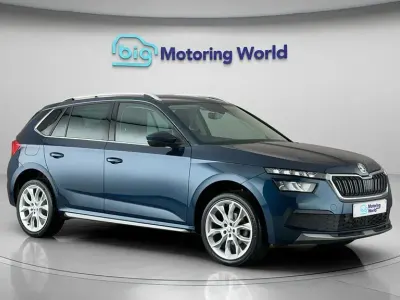 Usado Skoda Kamiq SE L 110 HP (80 kW) 2021 Azul SUV