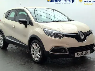 Używany Renault Captur Dynamique 90 KM (66 kW) 2016 Beżowy SUV