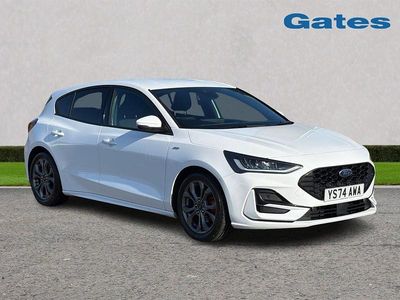 Used Ford Focus ST-Line 125 HP (91 kW) 2024 White Hatchback