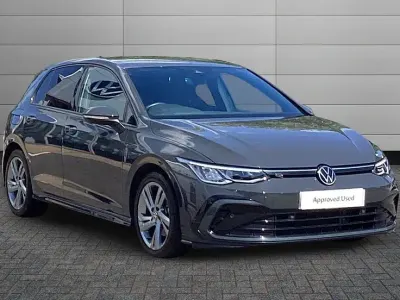 Used VW Golf VIII R-line 150 HP (110 kW) 2024 Urano grey Hatchback