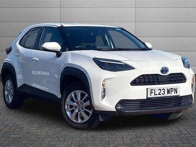 Used Toyota Yaris Cross 116 HP (85 kW) 2023 White SUV