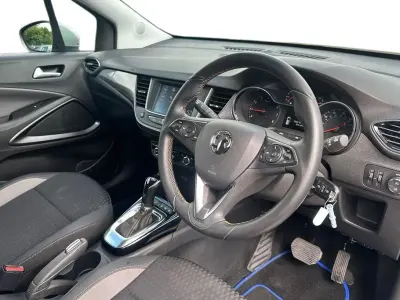 Used Vauxhall Crossland X Elite 110 HP (80 kW) 2019 Silver SUV