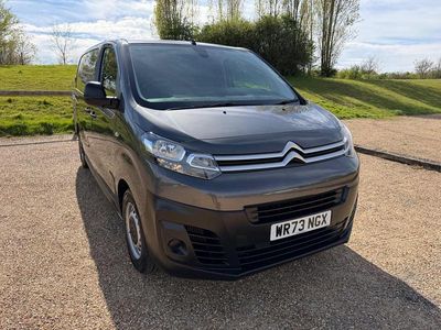 Używany Citroën Dispatch 2023 Szary Minivan