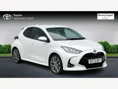 Used Toyota Yaris Hybrid 2022 White Hatchback
