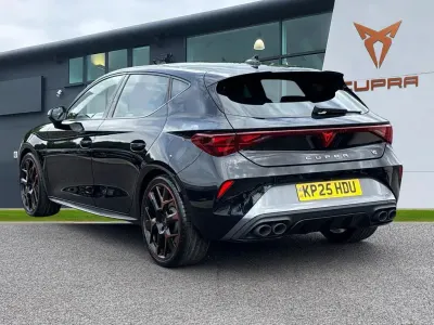 Used Cupra Leon VZ3 325 HP (239 kW) 2025 Black Hatchback