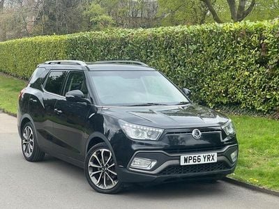 Used Ssangyong (KGM) Tivoli 115 HP (84 kW) 2016 Black SUV