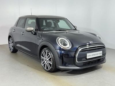 Używany Mini Cooper Exclusive 134 KM (98 kW) 2023 Czarny Hatchback