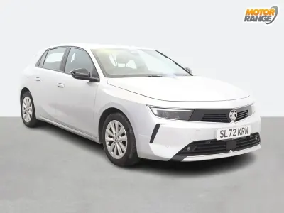 Second-hand Vauxhall Astra Design Edition 130 CP (95 kW) 2022 Gri Hatchback