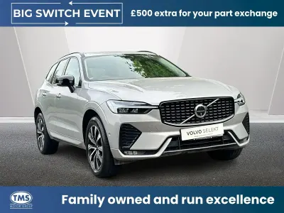 Używany Volvo XC60 Plus 197 KM (144 kW) 2023 Srebrny SUV