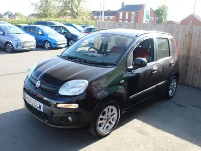 Used Fiat Panda Lounge 69 HP (50 kW) 2013 Black Hatchback