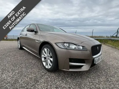 Used Jaguar XF R-Sport 180 HP (132 kW) 2016 Bronze Sedan