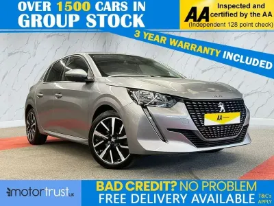 Usado Peugeot 208 Allure 100 HP (73 kW) 2020 Cinzento Citadino