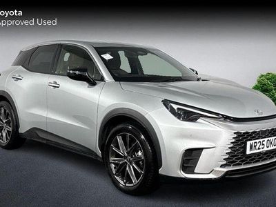 Used Lexus LBX 136 HP (100 kW) 2025 Silver SUV