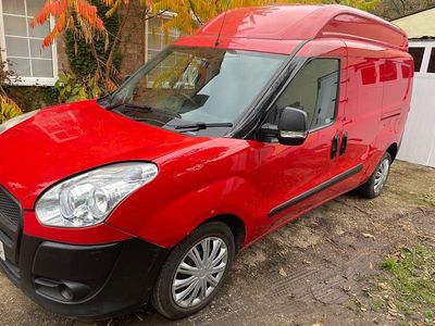 Used Fiat Doblò 105 HP (77 kW) 2013 Red MPV