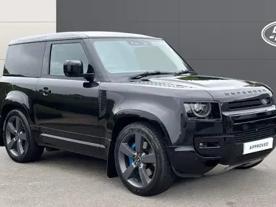 Used Land Rover Defender 525 HP (386 kW) 2021 Black SUV