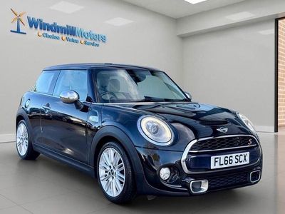 Usado Mini Cooper S Hatch 2016 Preto Citadino