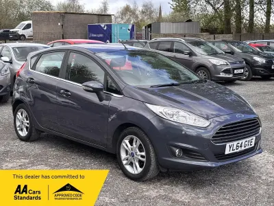 Used Ford Fiesta Zetec 2015 Grey Hatchback