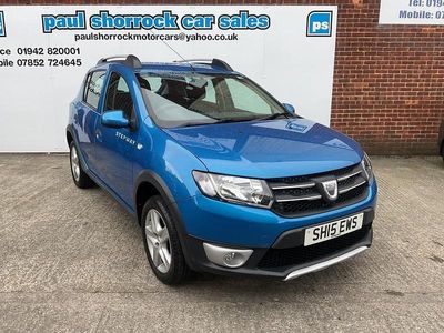 Used Dacia Sandero Lauréate 2015 Blue Hatchback