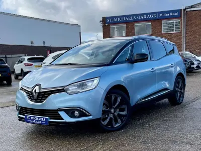 Usado Renault Grand Scénic IV Dynamique 110 HP (80 kW) 2017 Azul Monovolume