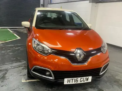 Używany Renault Captur Dynamique 110 KM (80 kW) 2016 Pomarańczowy SUV