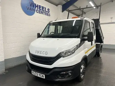 Begagnad Iveco Daily 2023 Vit Cab