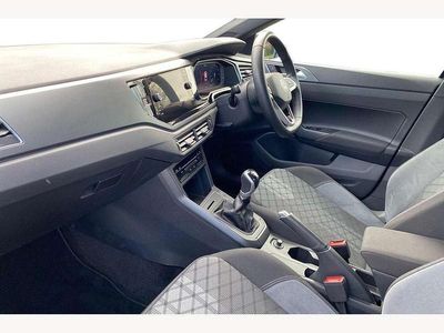 Used VW Polo R-line 95 HP (69 kW) 2023 Blue Hatchback