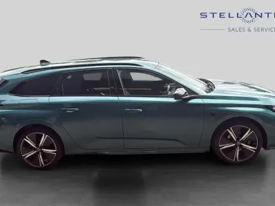 Used Peugeot 308 SW GT 129 HP (94 kW) 2024 Blue Estate