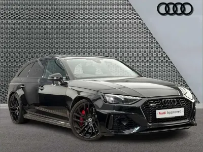 Used Audi RS4 Design 444 HP (326 kW) 2021 Black Estate