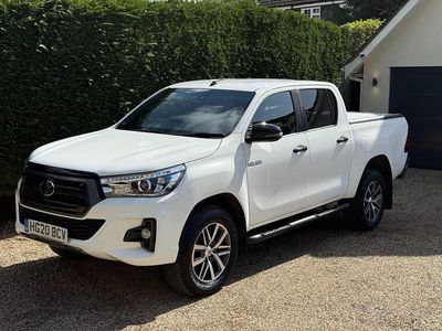 Used Toyota HiLux 150 HP (110 kW) 2020 White Pickup