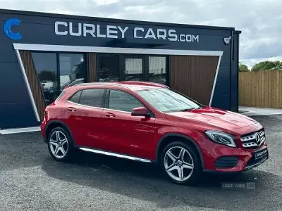 Used Mercedes GLA200 AMG Line Premium 136 HP (100 kW) 2018 Red SUV