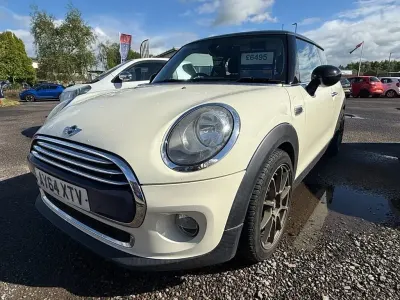 Begagnad Mini Cooper D Hatch 116 HK (85 kW) 2014 Vit Halvkombi