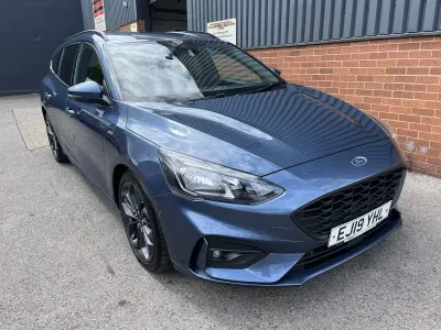 Used Ford Focus ST-Line X 120 HP (88 kW) 2019 Blue Estate