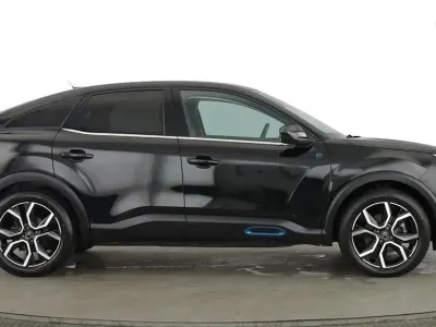 Used Citroën e-C4 Shine 2022 Coupe