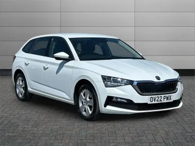 Used Skoda Scala SE 147 HP (108 kW) 2022 Moon white metallic Hatchback