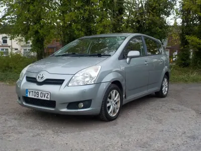 Used Toyota Corolla Verso