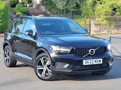 Used Volvo XC40 R-Design 163 HP (119 kW) 2022 Black SUV