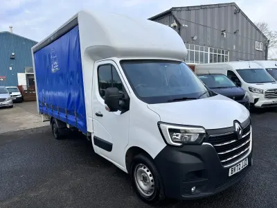 Begagnad Renault Master 2022 Vit Minibuss