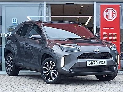 Used Toyota Yaris Hybrid Design 116 HP (85 kW) 2023 Grey Estate