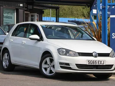 Used VW Golf VII Match 125 HP (91 kW) 2015 White Hatchback