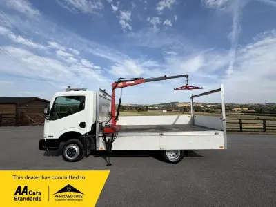 Used Nissan Cabstar 136 HP (100 kW) 2015 White Pickup