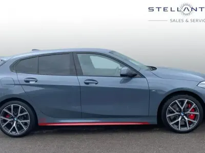 Begagnad BMW 128 Comfort Edition 261 HK (191 kW) 2024 Grå Halvkombi